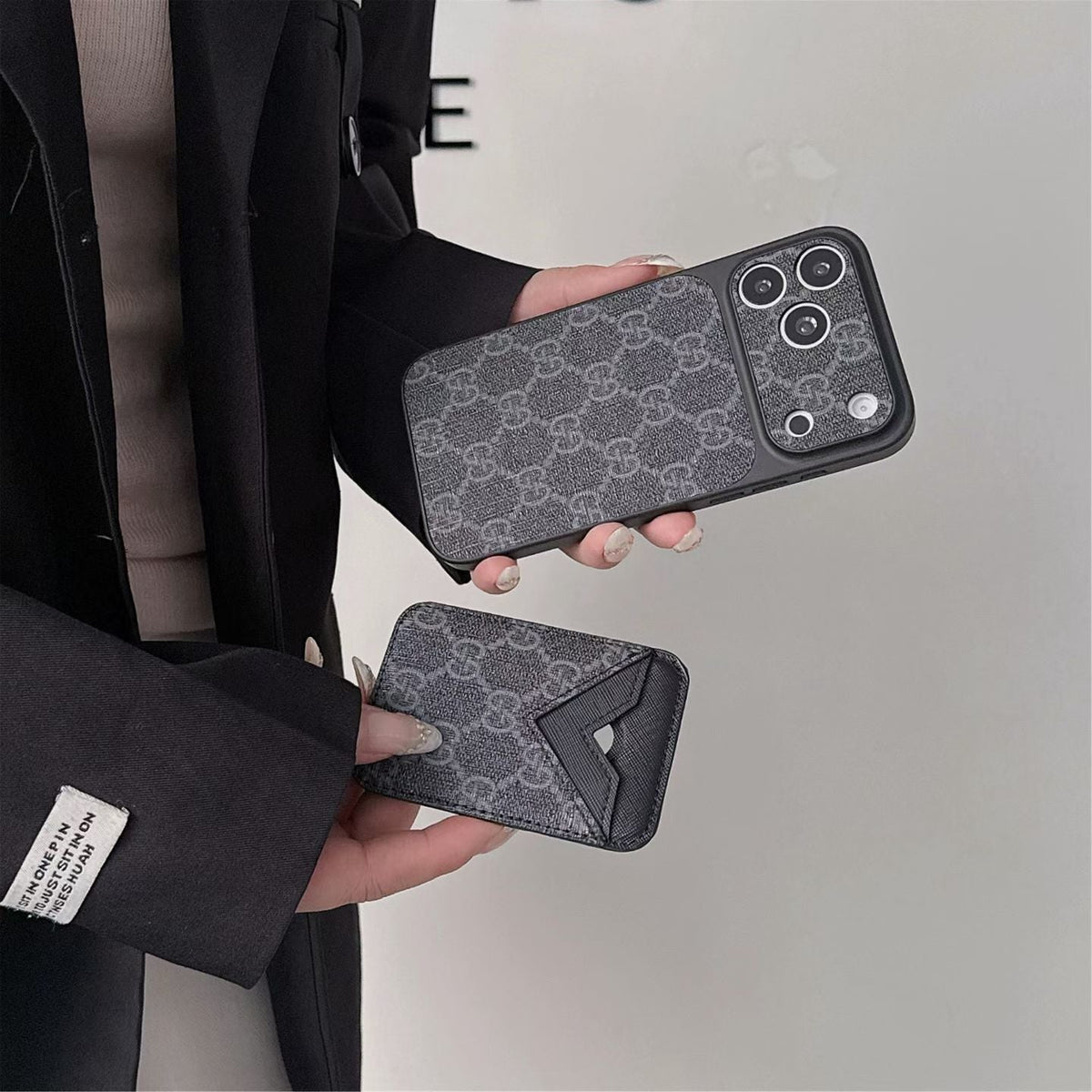Gg Style Phone Case Magnet Card Holder Iphone 13-17 / Pro / Pro Max / Plus / Air