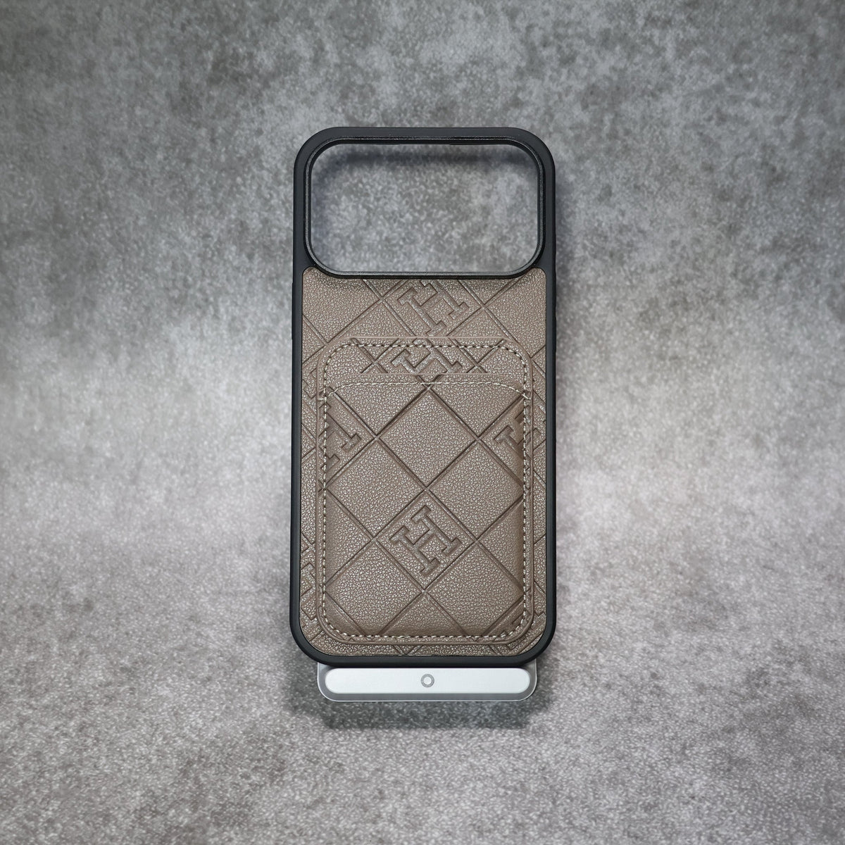 Hermes Phone Case Card Holder For 17 / 17 Pro / 17 Pro Max