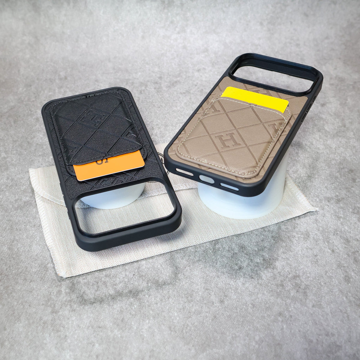 Hermes Phone Case Card Holder For 17 / 17 Pro / 17 Pro Max