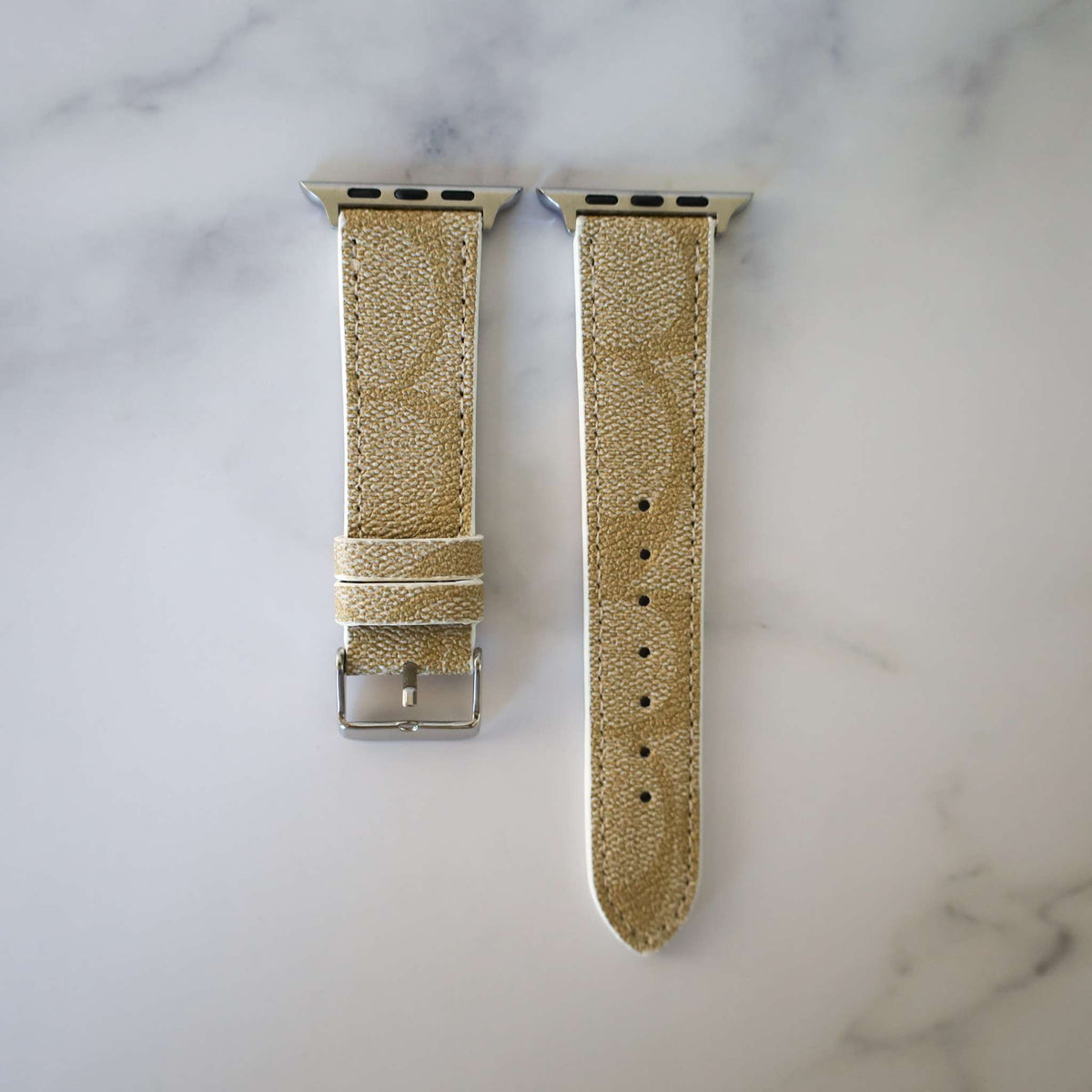 Luxury Band Apple Watch Light Beige Leather