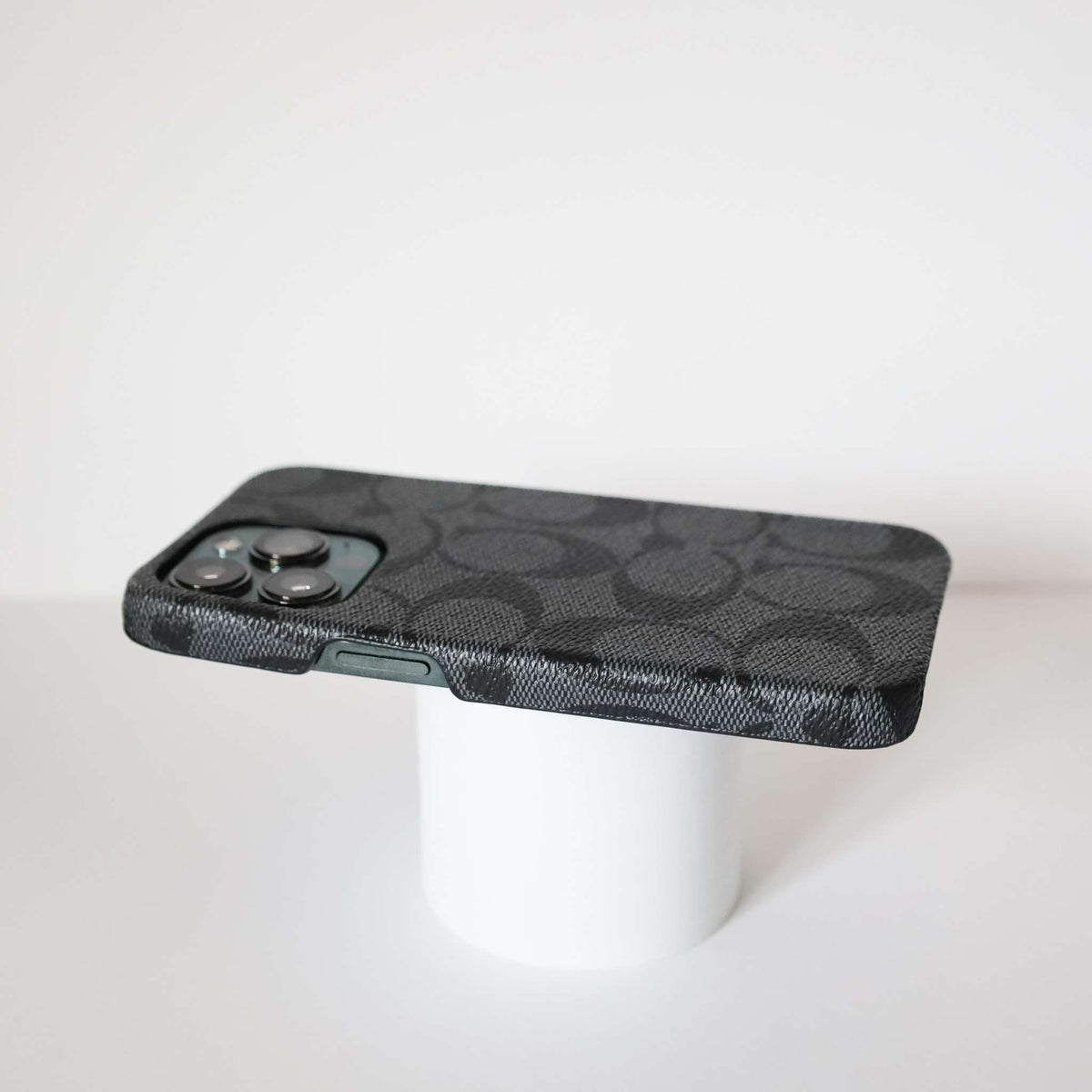 Black Pattern Cell Phone Case For Iphone 11 12 13 Pro Max