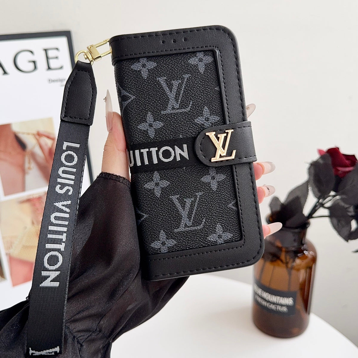 Louis Vuitton Flip Folio Iphone Case For 17/Pro/Pro Max/Air