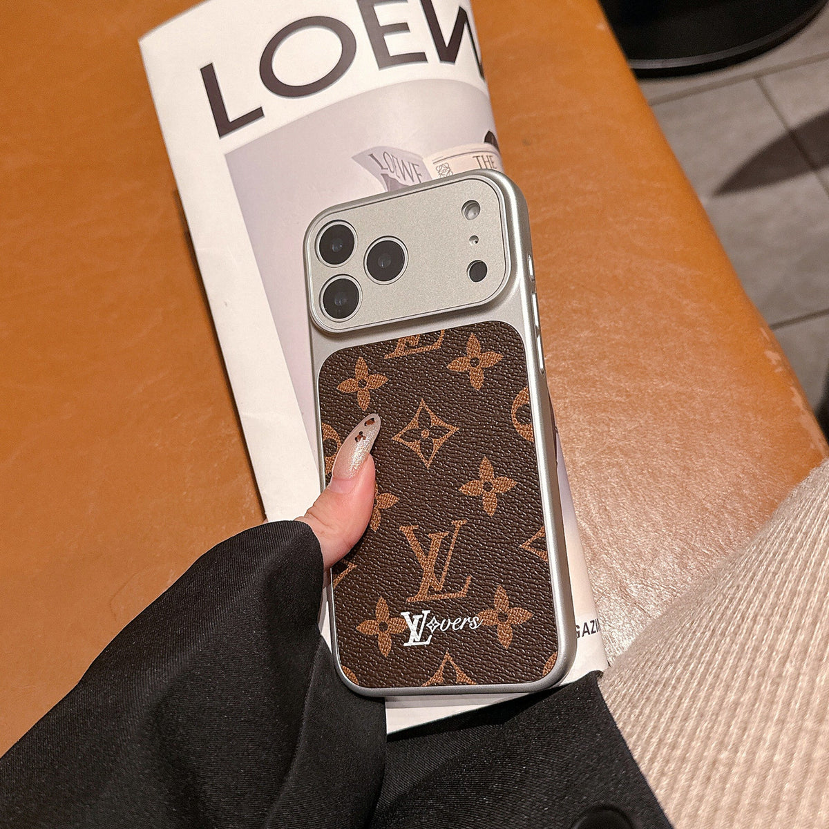 Lv Lens Protection Iphone Case 14-17 / Pro / Pro Max