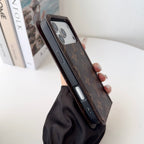 Louis V Folio Wallet Case Iphone 17 Series