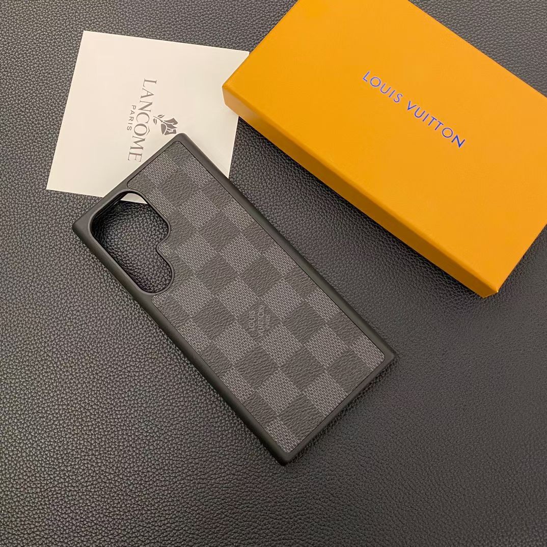 Louis Vuitton Phone Case For Samsung S22 23 24 25 26 Ultra Plus Series