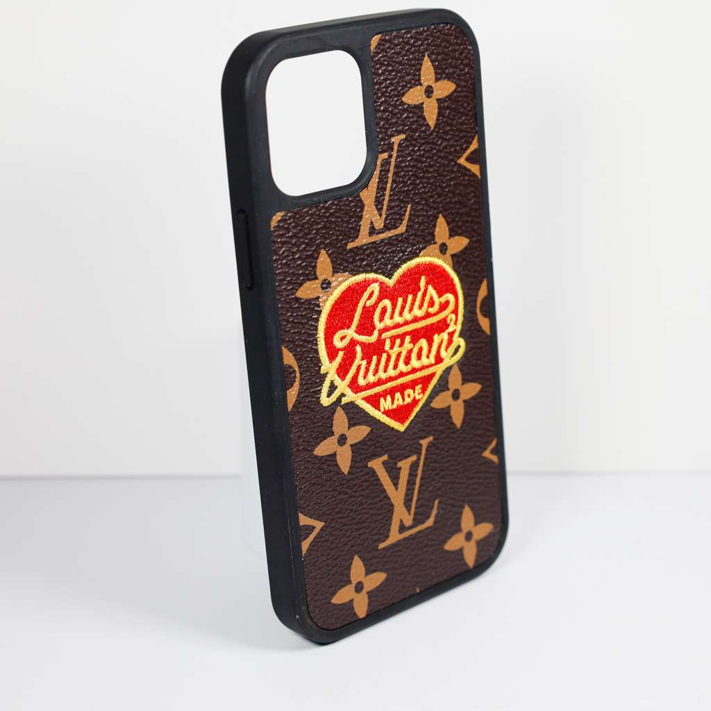 Lv Phone Case Embroidery 3D Heart For Iphone 12 13 Pro Max