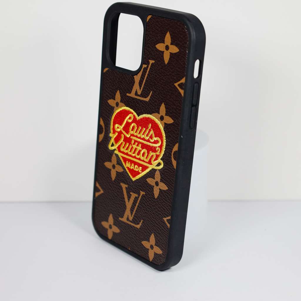 Lv Phone Case Embroidery 3D Heart For Iphone 12 13 Pro Max