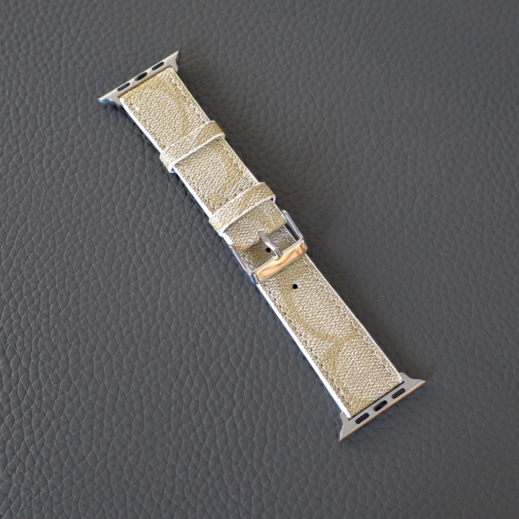Luxury Band Apple Watch Light Beige Leather