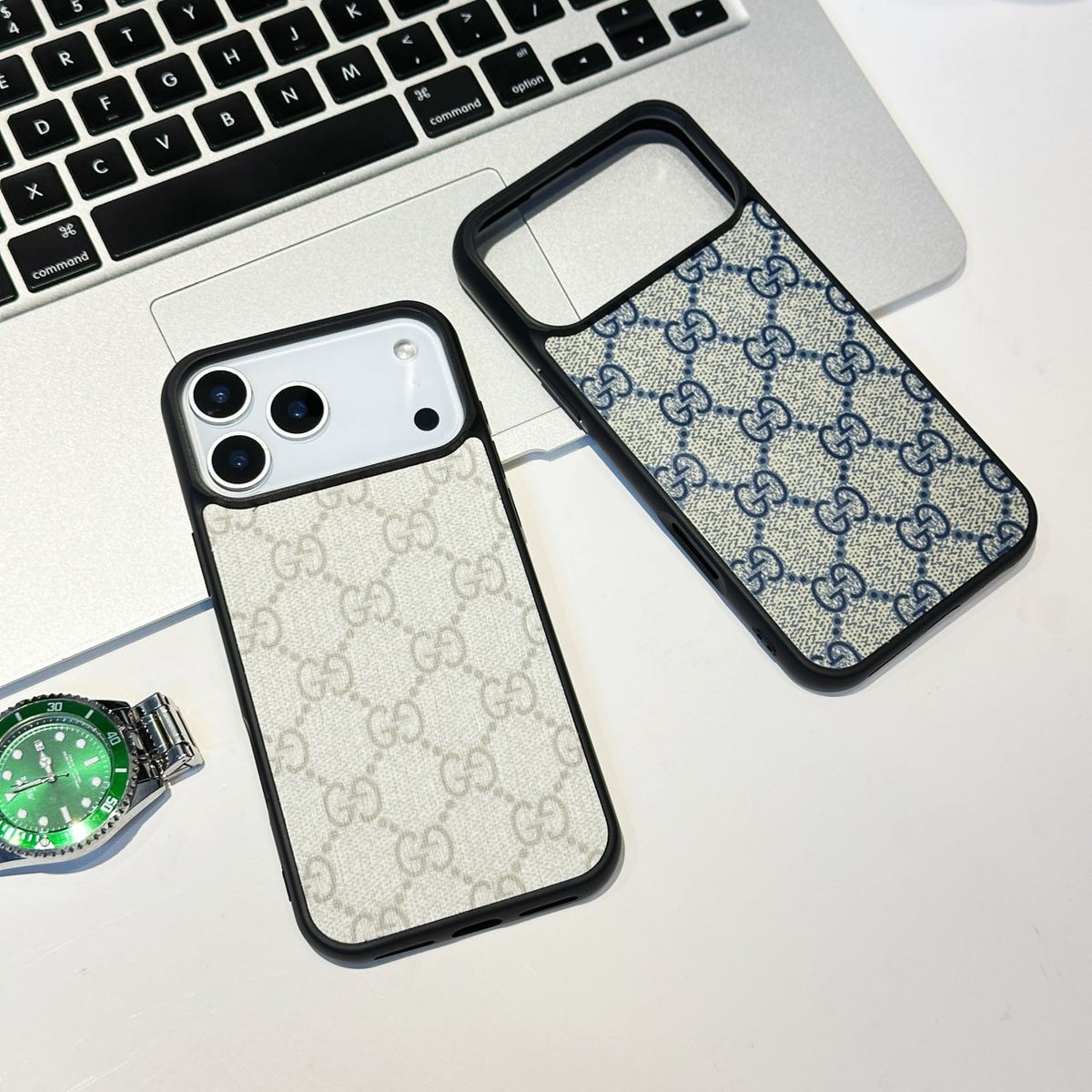 Classic Canvas Pattern Iphone 17 Series G Style
